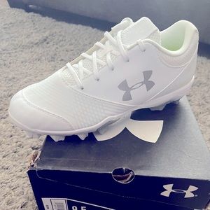 Women’s white softball cleats size 9.5. Under Armor